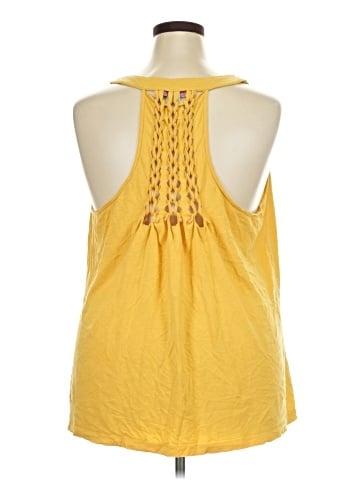 Cacique Tank Top (view 2)