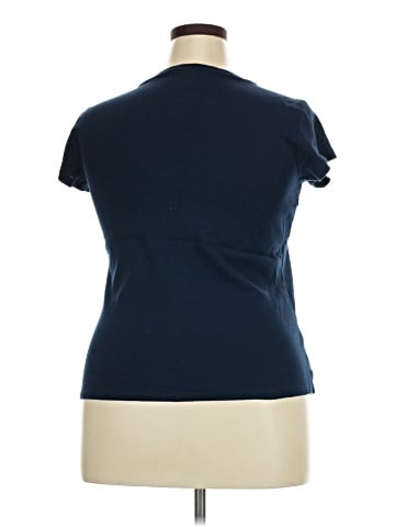 Liz Claiborne Short Sleeve T-Shirt (view 2)