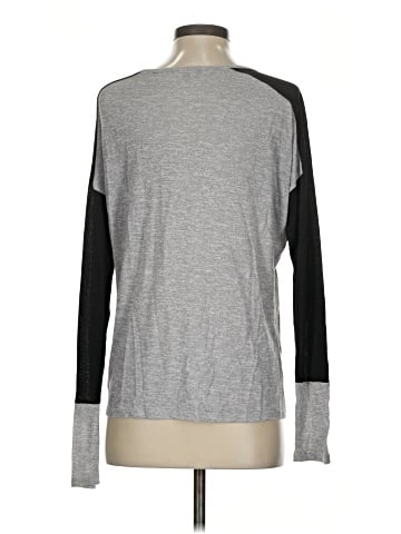 Vince. Long Sleeve Top (view 2)