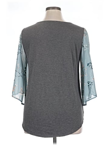 Maurices 3/4 Sleeve Top (view 2)