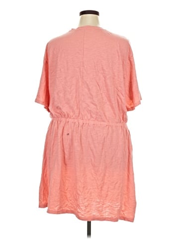 Old Navy Casual Dress (view 2)
