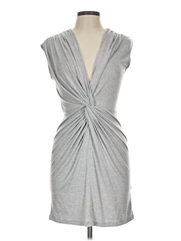 Casual Couture by Green Envelope Sleeveless T-Shirt (view 1)