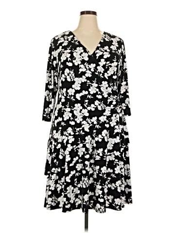Signature by Robbie Bee Casual Dress (view 1)