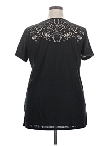 C. Wonder Short Sleeve Top (view 2)