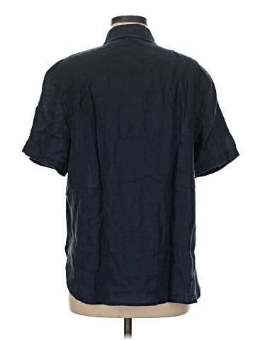 Vince. Short Sleeve Button-Down Shirt (view 2)