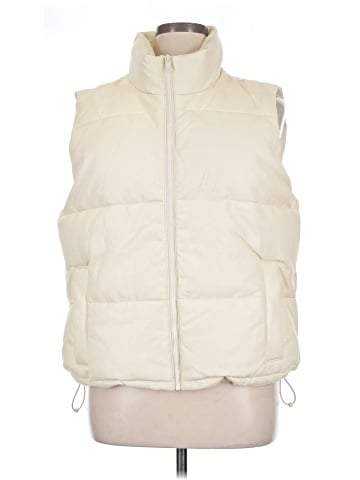 Hollister Vest (view 1)