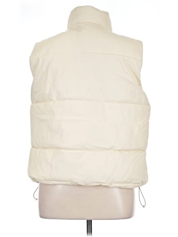 Hollister Vest (view 2)