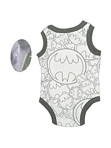 Batman Short Sleeve Onesie (view 2)