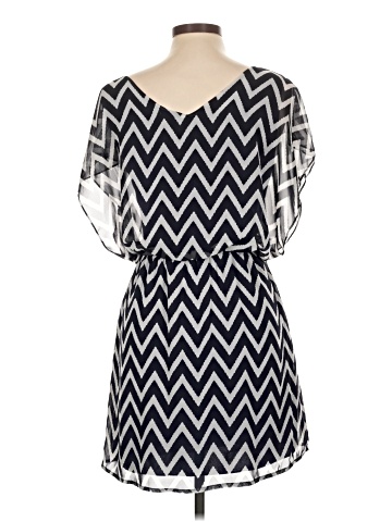 Buttons Casual Dress (view 2)