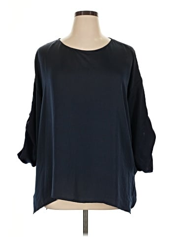 Venus 3/4 Sleeve Blouse (view 1)