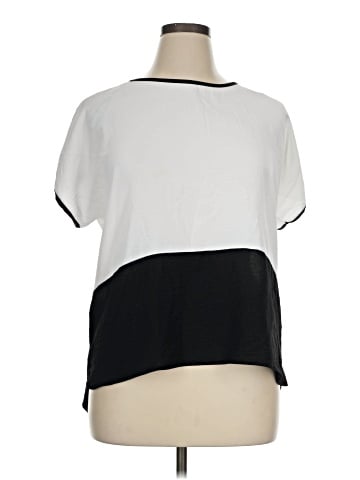 Contempo Short Sleeve Top (view 1)