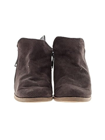 Universal Thread Ankle Boots (view 2)