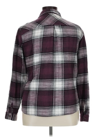Maurices Long Sleeve Button-Down Shirt (view 2)