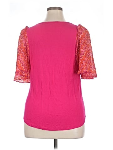 Kim & Cami Short Sleeve Top (view 2)