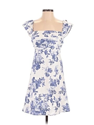Abercrombie & Fitch Cocktail Dress (view 1)