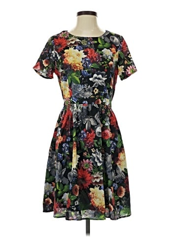 Forever 21 Contemporary Casual Dress (view 1)