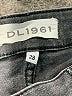 DL1961 Chevron-herringbone Gray Jeans Size 28 waist - photo 4