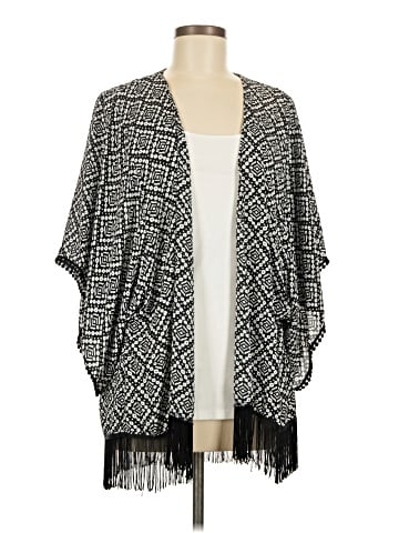 Jennie & Marlis Kimono (view 1)