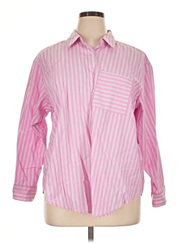 Maurices Long Sleeve Button-Down Shirt (view 1)