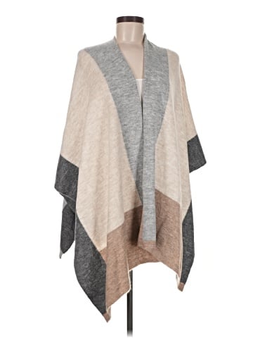 Cherish Poncho (view 1)