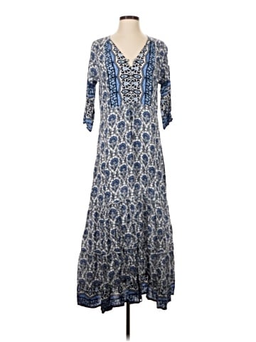 Walker & Wade Casual Dress (view 1)