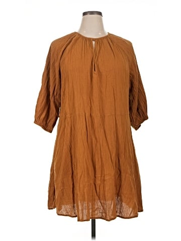H&M Casual Dress (view 1)