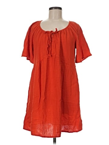 Old Navy Casual Dress (view 1)