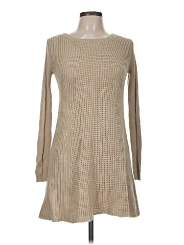 Romeo & Juliet Couture Casual Dress (view 1)