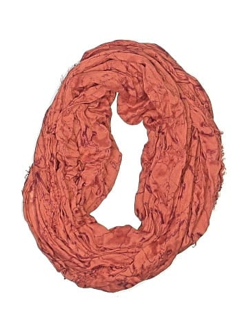 Cooperative Scarf (view 1)