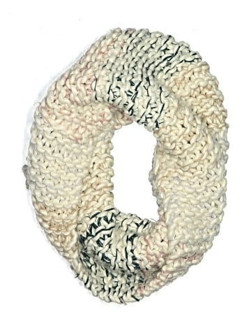 Francesca's Scarf (view 1)