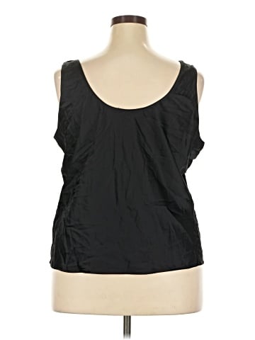Abercrombie & Fitch Sleeveless T-Shirt (view 2)
