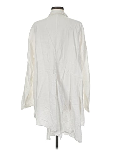 Tulip Long Sleeve Button-Down Shirt (view 2)