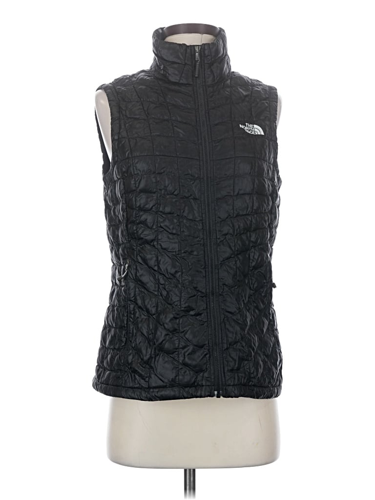 Pre-owned The North Face Vest In Black