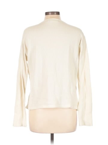White Mountain Long Sleeve Top (view 2)