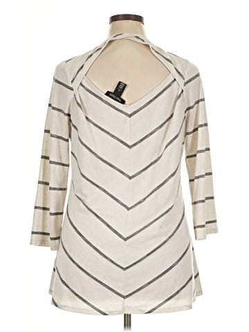 White House Black Market 3/4 Sleeve Blouse (view 2)