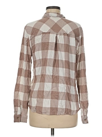 Maurices Long Sleeve Button-Down Shirt (view 2)