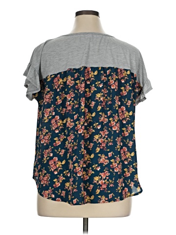 Xhilaration Short Sleeve T-Shirt (view 2)
