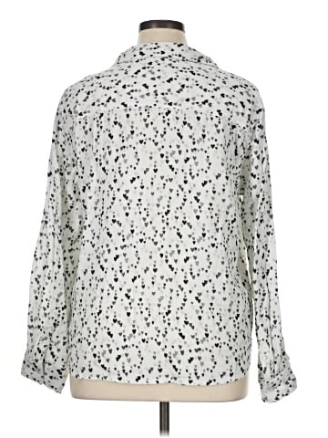 BeachLunchLounge 3/4 Sleeve Blouse (view 2)