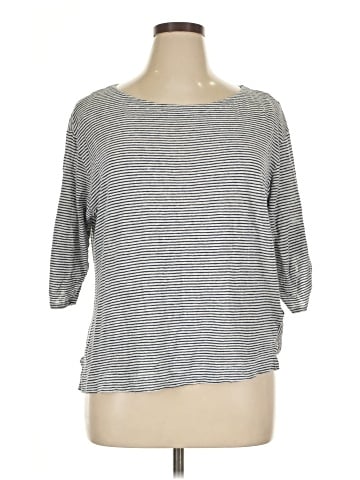 Adrienne Vittadini 3/4 Sleeve Top (view 1)