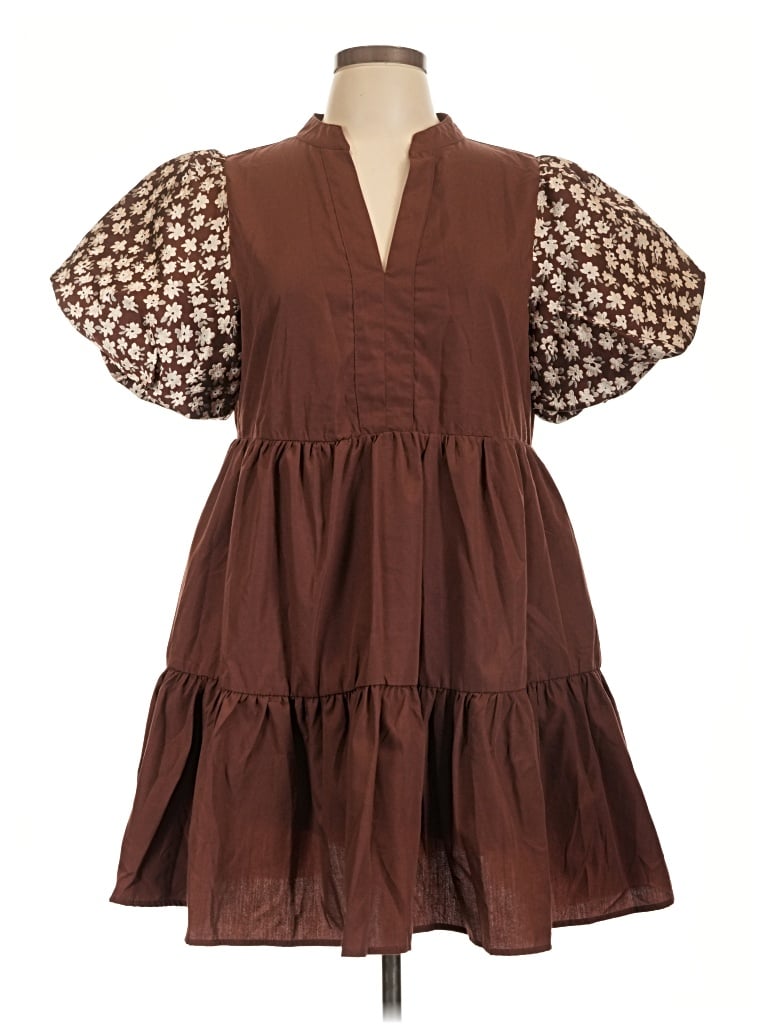 Pre-owned Entro Casual Dress In Brown