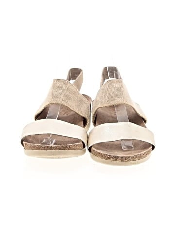Munro American Sandals (view 2)