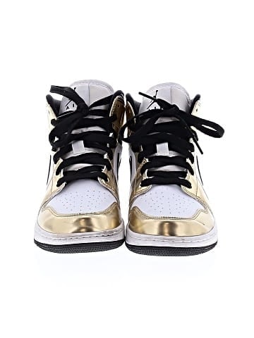 Air Jordan Sneakers (view 2)
