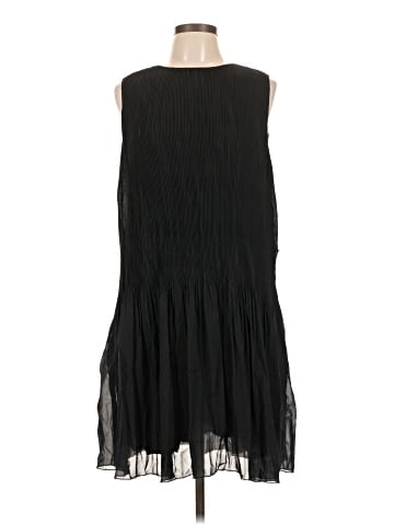 Abercrombie & Fitch Cocktail Dress (view 1)
