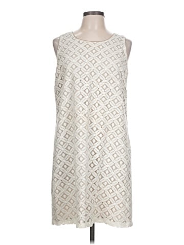 Apt. 9 Casual Dress (view 1)