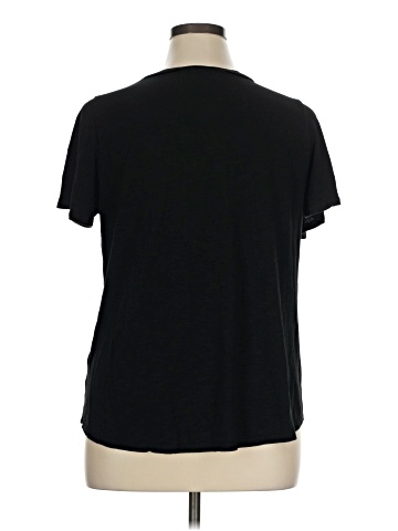 Jessica Simpson Short Sleeve T-Shirt (view 2)