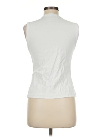 Abercrombie & Fitch Sleeveless T-Shirt (view 2)