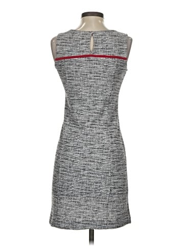 Le Lis Casual Dress (view 2)