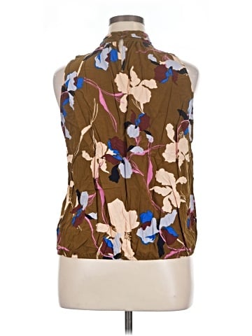 DR2 Sleeveless Blouse (view 2)