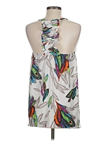 Yahada Sleeveless Blouse (view 2)