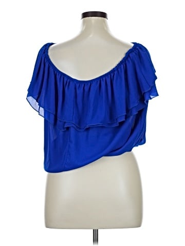 Kim & Cami Sleeveless Blouse (view 2)